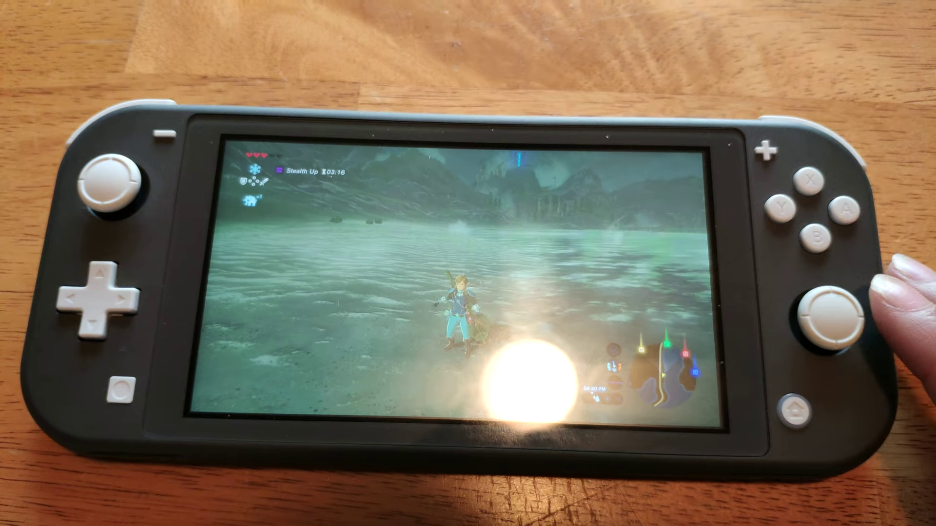 Can you use joycons on switch clearance lite